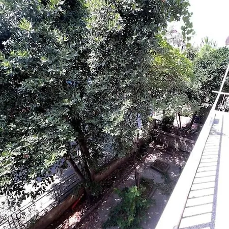 Apartment Very Close To Bosphorus, Beautiful 2 1 Salon Flat, Excellent Location